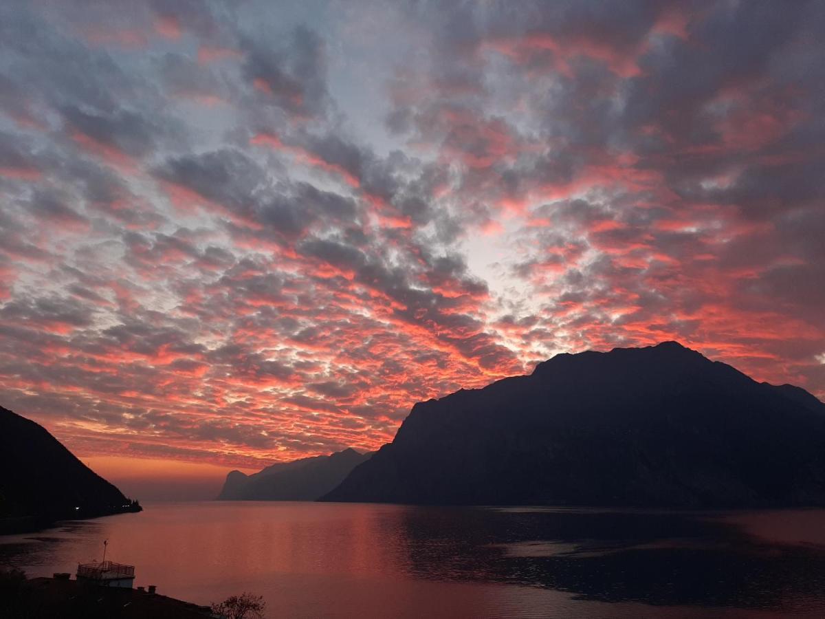 Vistalago Torbole Torbole Sul Garda Kültér fotó